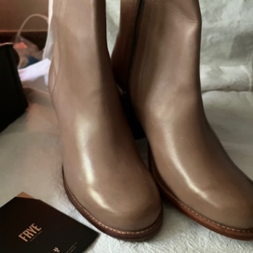 Frye Addie Inside Zipper Ankle Boot